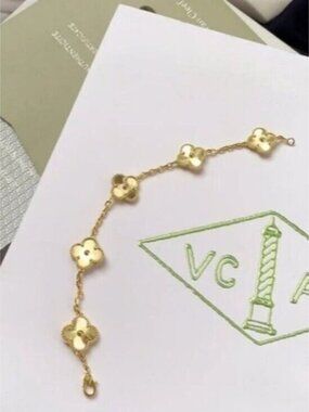 🎀🎀Authentic Women's Van Cleef & Arpels 5 Motif Alhambra Bracelet 18K Gold💥💥
